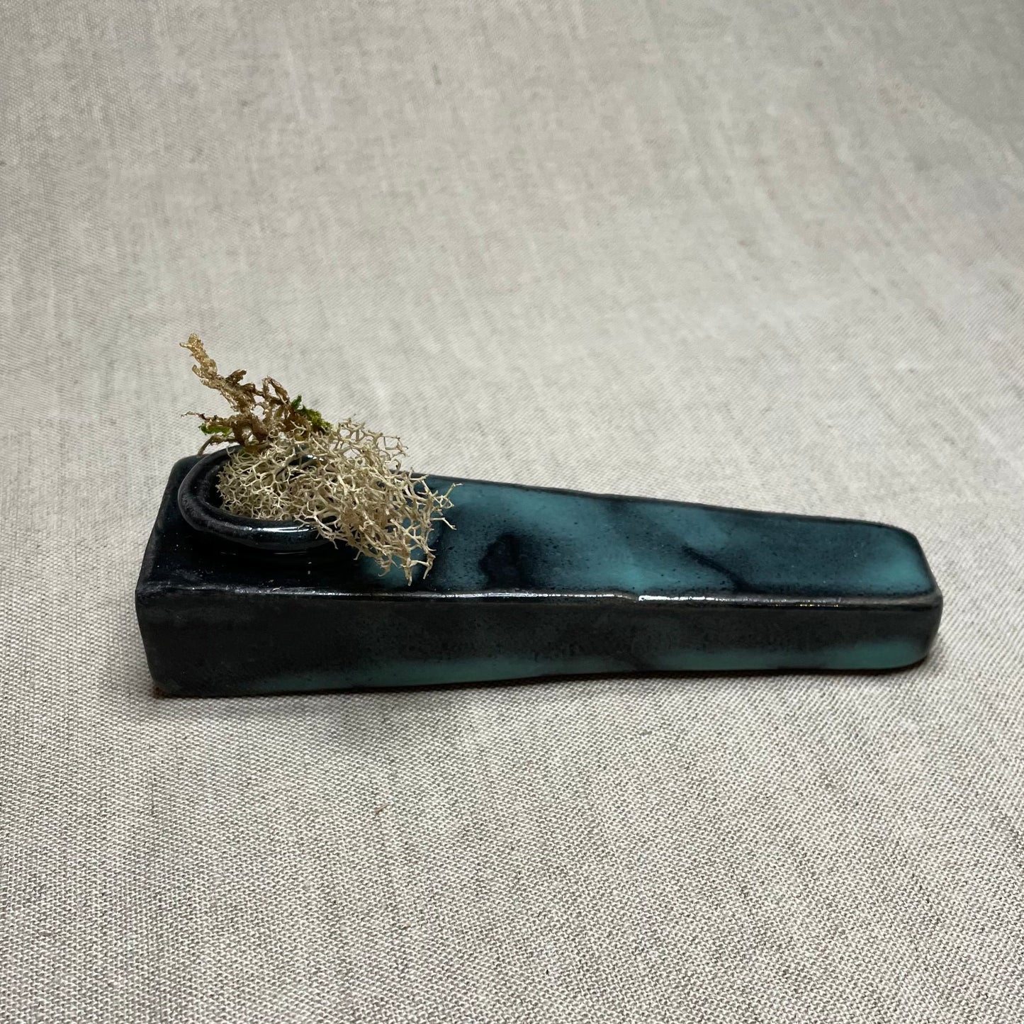 Coffin Pipe in Black Jade