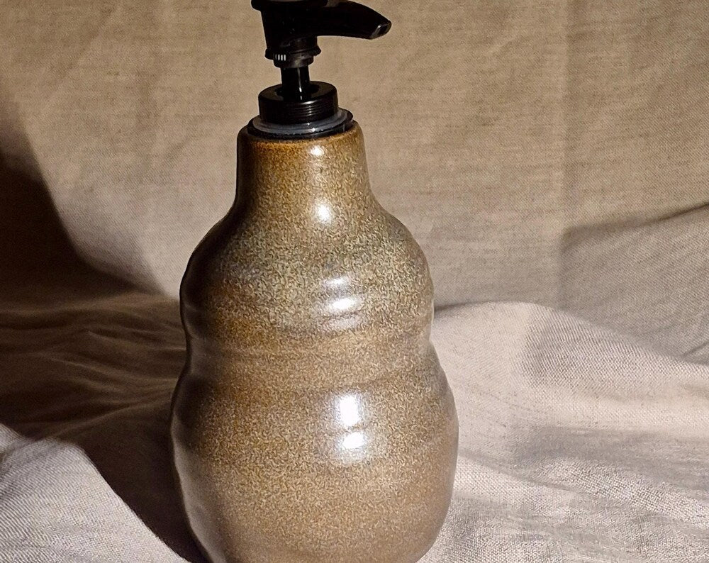 Soap Dispenser in Iron Lustre