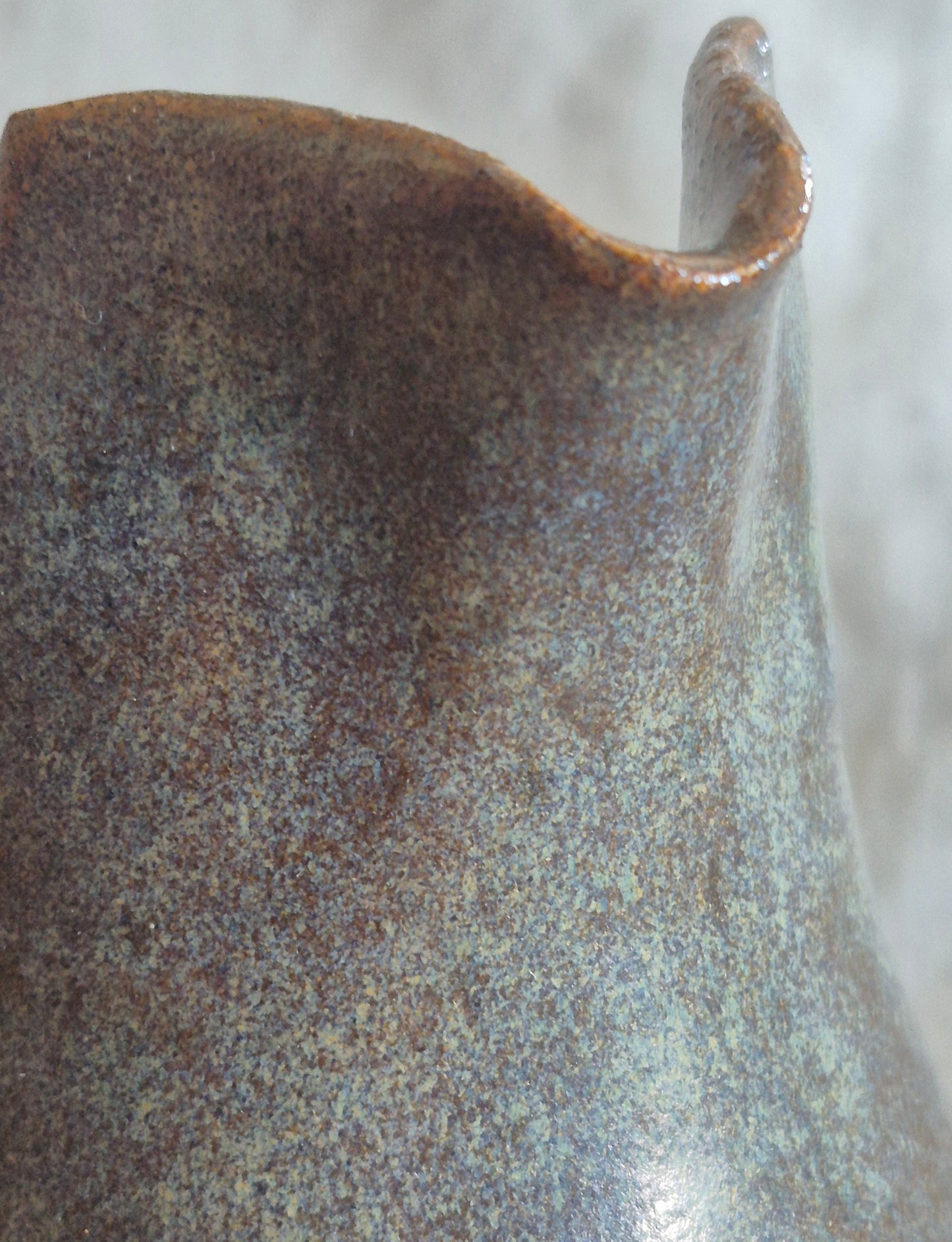 Pitcher in Anthracite
