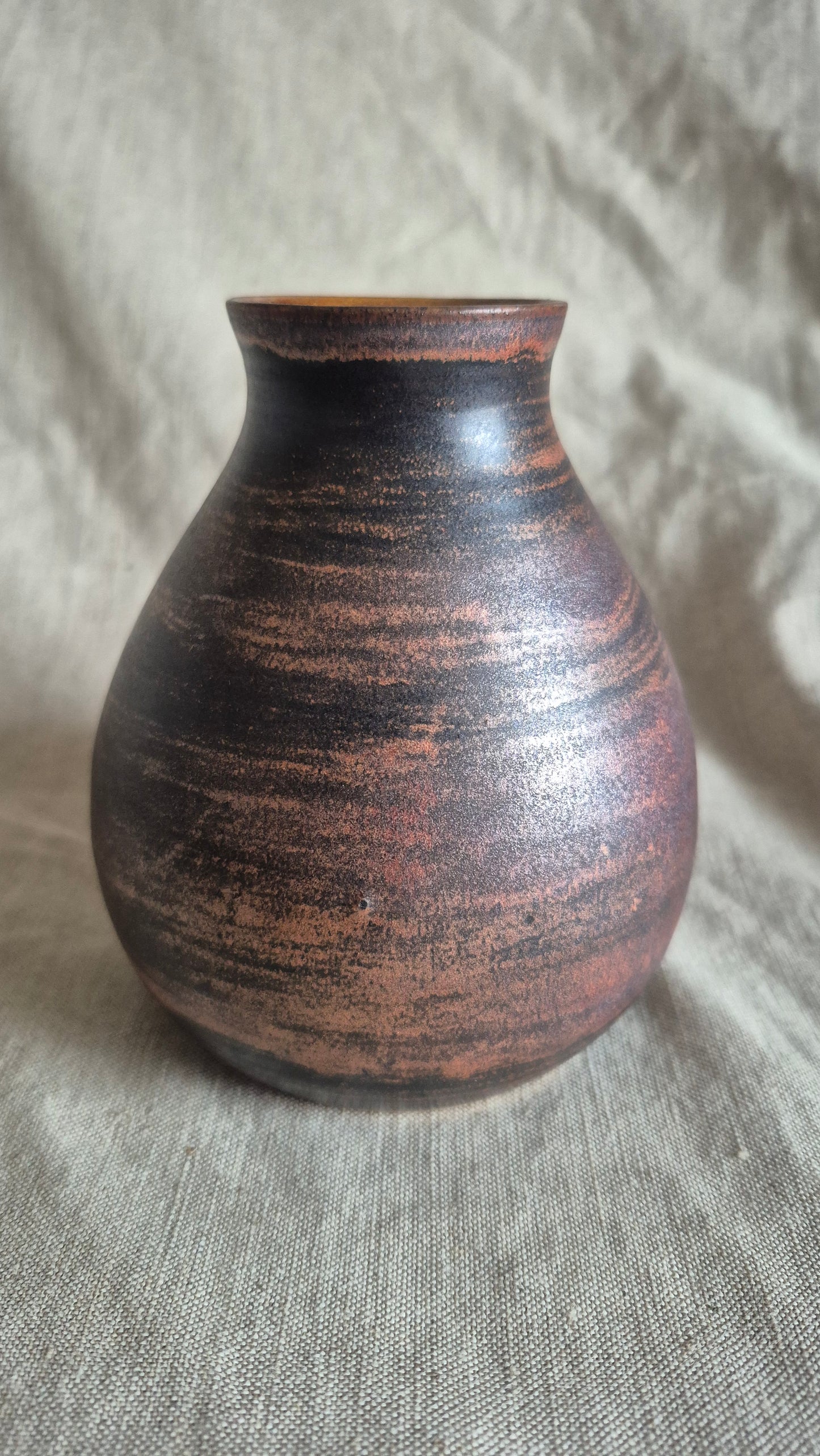 Vase in Copper Plum