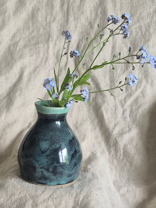 Vase in Black Jade