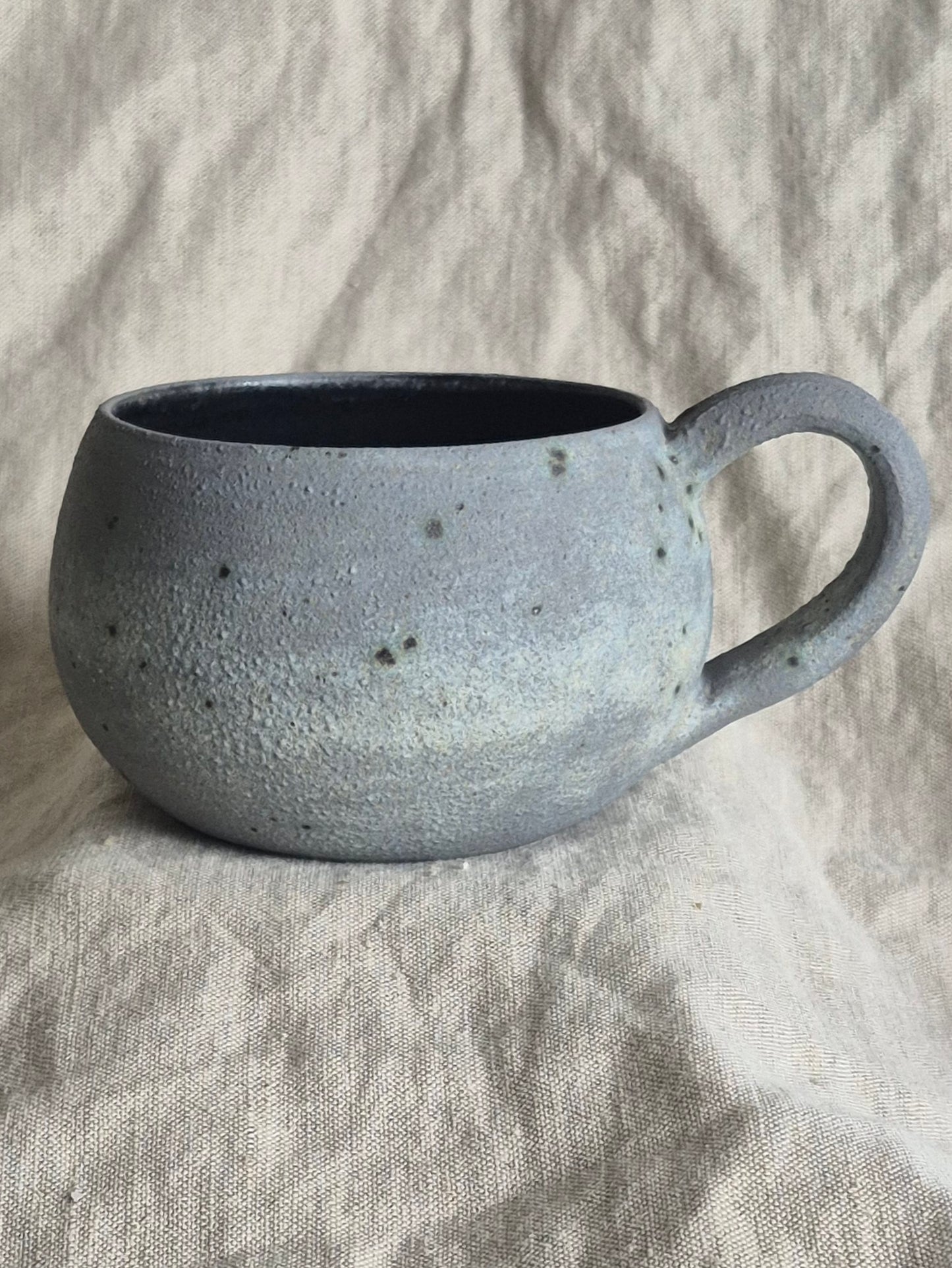 Raven Mug in Moonrock