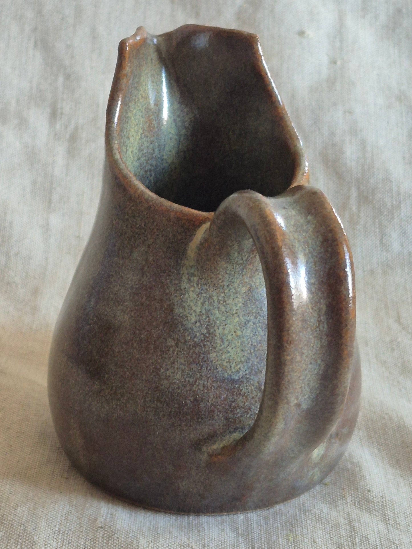 Pitcher in Anthracite