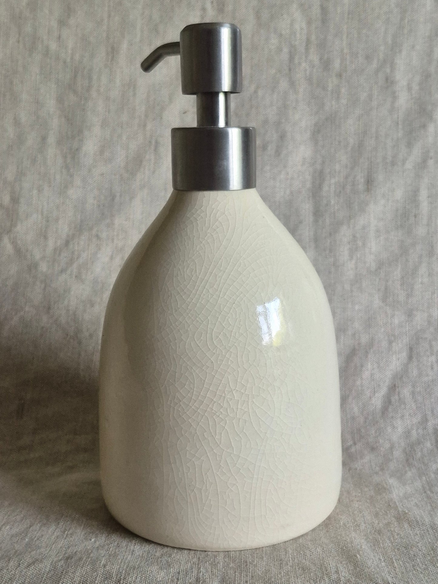 Soap Dispenser in Clear Crackle
