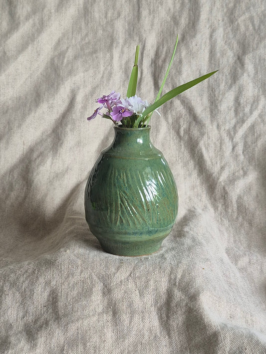 Vase in Nori